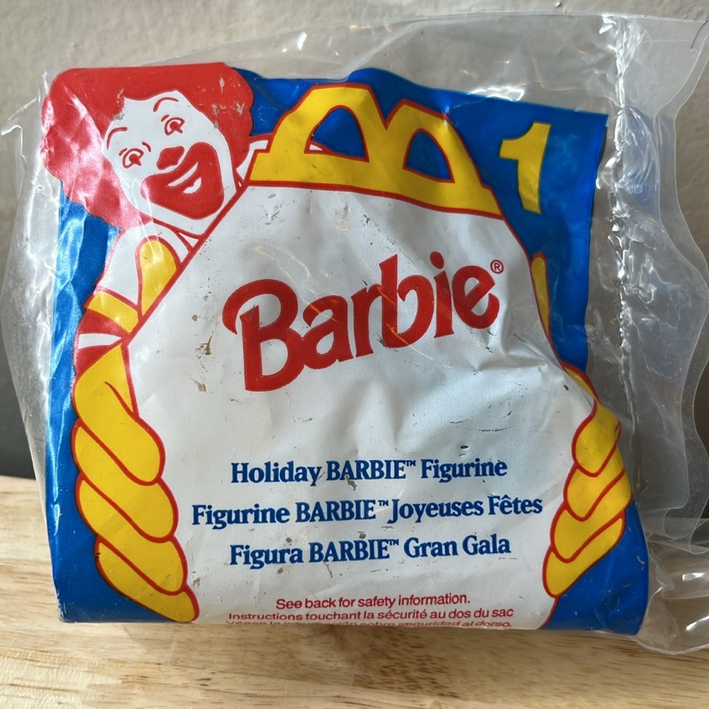 McDonald's Happy Meal Toy Holiday Barbie Doll In Sleigh Number 1 Toy 1995